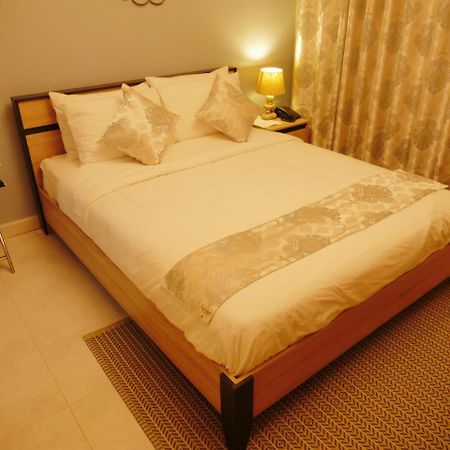 Ivory Castle Limited Hotell Kampala Eksteriør bilde